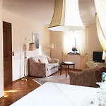 Krone Hotell Laudenbach (Bavaria)
