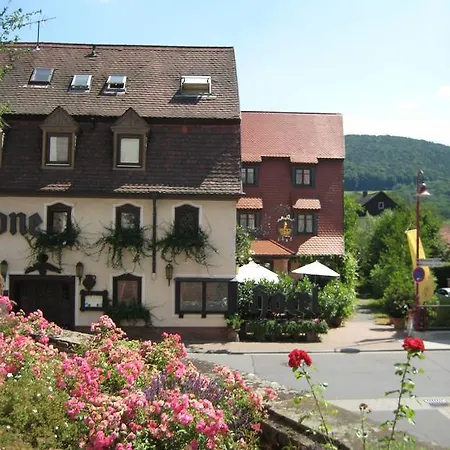 Hotell Krone Laudenbach (Bavaria)