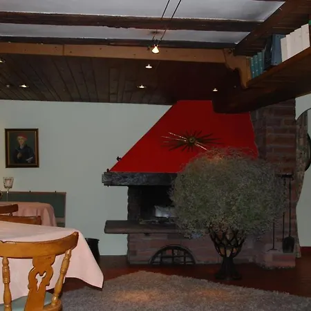 Hotell Krone Laudenbach (Bavaria)
